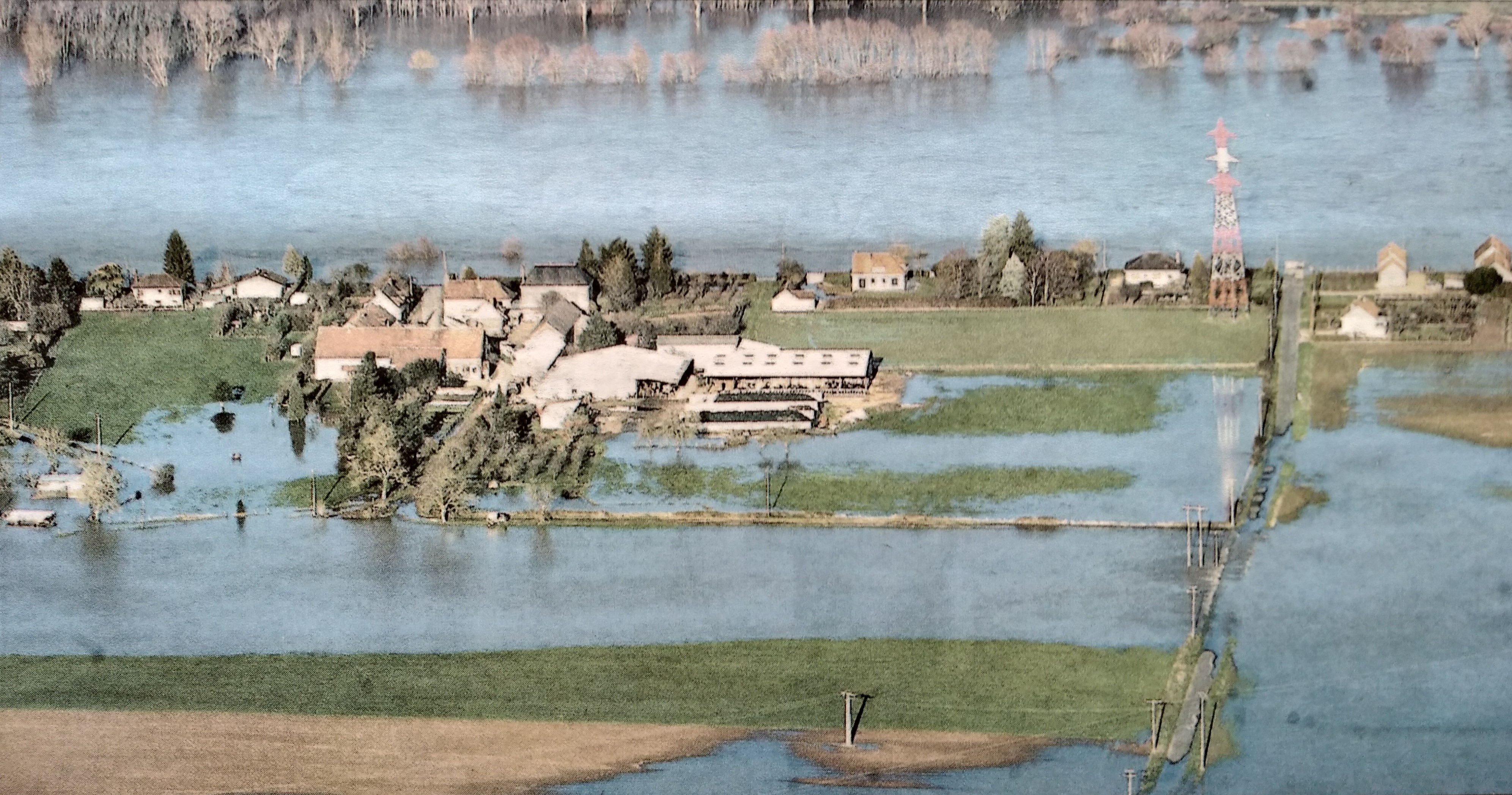 Inondation Poilly-lez-Gien (© CD45)