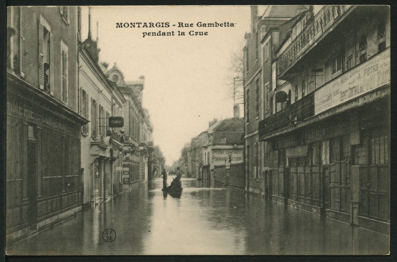 Inondations rue Gambetta (© archives départementales)