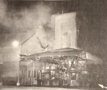 De l'amiante dans le ciel d'Aubervilliers ? L'inquiétant silence de l'État  après l'incendie d'un entrepôt -  – Le blog d'information sur  Aulnay-sous-Bois (93600)